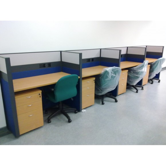 Workstation with fabric panels