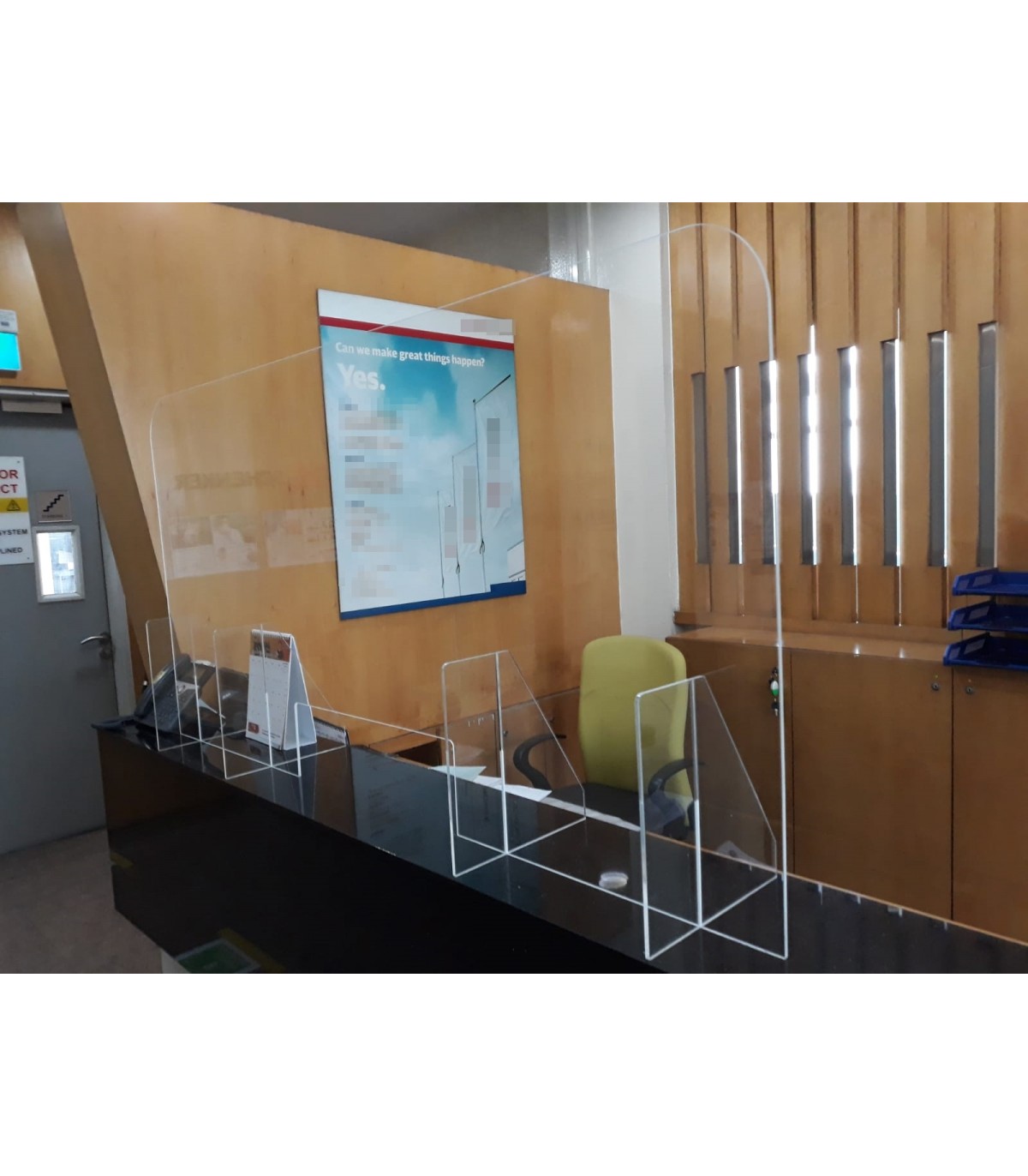 Acrylic Dividers for safe distancing